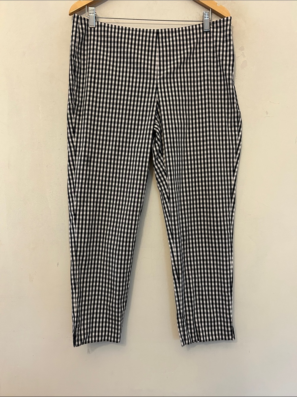 Brooks Brothers Black & White Gingham Ankle Pants Natalie fit Size 12 EUC